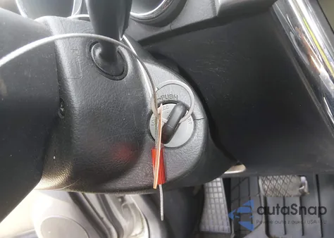 2004 Toyota Matrix Standard из США, поврежденный, VIN 2T1KR32E24C273719